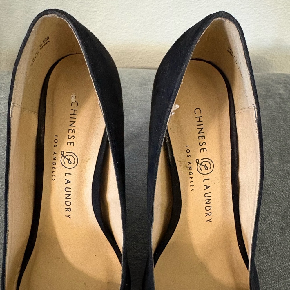 Chinese Laundry Black Heels - Picture 3 of 4